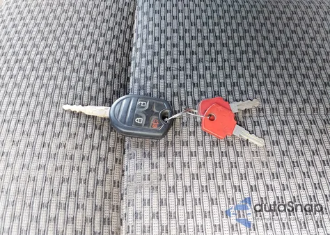 2013 Ford F-250 Xl from USA, damaged, VIN 1FT7W2B67DEA42121